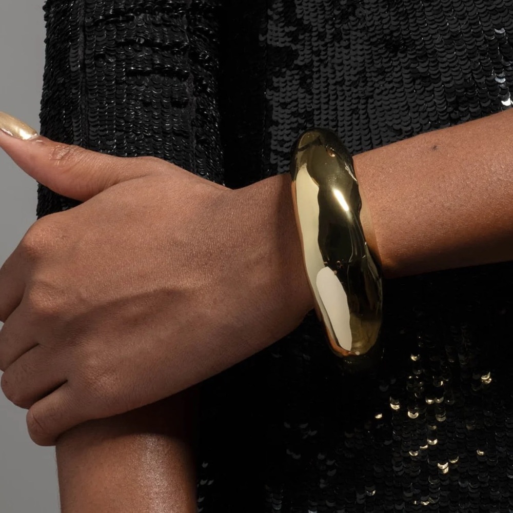 Large Molten Hinged Cuff